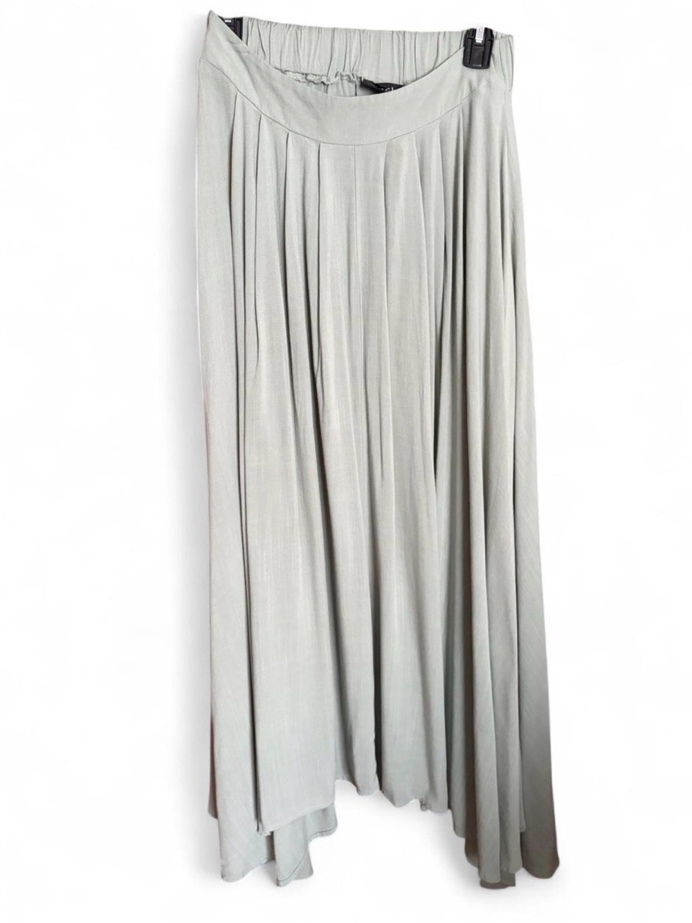Romantic flowy women’s maxi skirt pull on size small by Vici